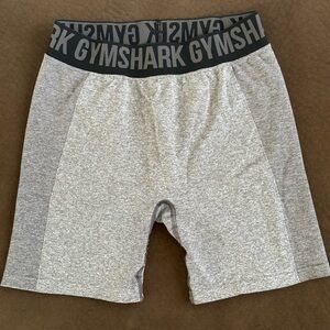Gymshark Flex Shorts - Gray